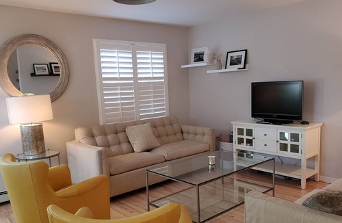 Riverfront House | Hip Strip Suites: Trendy Three Bedroom Townhome