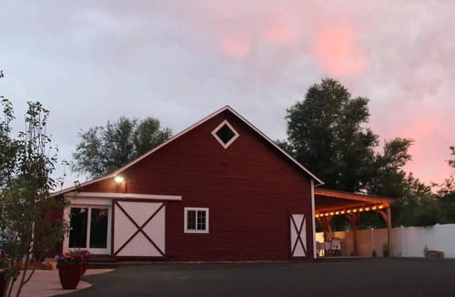 Avery Park House | Historic Barn House - Near CSU and Stadium!