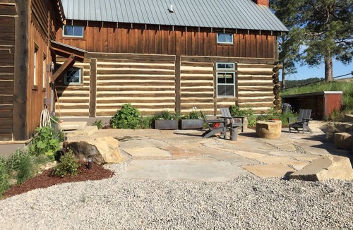 Roundup Cabin | Historic - Modern - Artist Cabin on remote private ranch