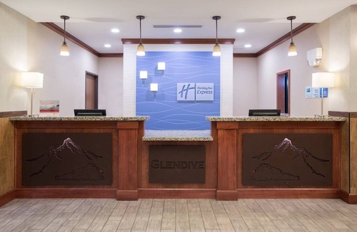 Glendive Hotel | Holiday Inn Express Hotel & Suites Glendive, an IHG Hotel