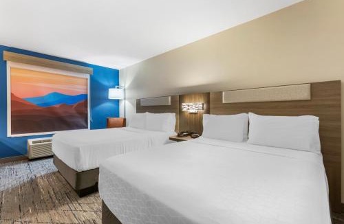 Bozeman Hotel | Holiday Inn Express Belgrade-Bozeman Area by IHG