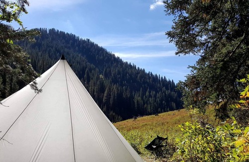Jackson RV Rental | Horse Back Mountain Paradise