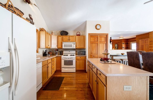 Livingston House | Horseshoe Ranch in Paradise Valley near Yellowstone