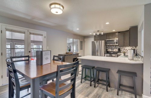 Lamar Heights Area House | Hot Tub, Pool Table, BBQ Patio, Yard Games