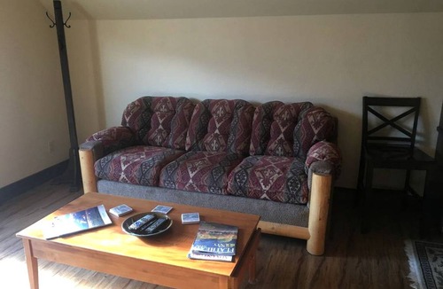 West Glacier House | House ∙ 1 bedroom ∙ 5 guests