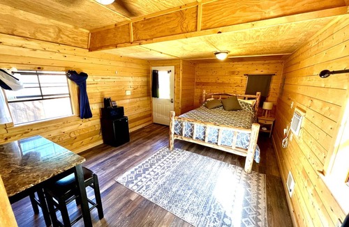 West Glacier House | House ∙ 1 bedroom ∙ 2 guests