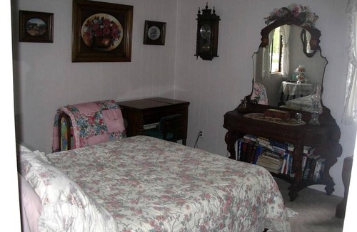 Kalispell House | House ∙ 1 bedroom ∙ 2 guests
