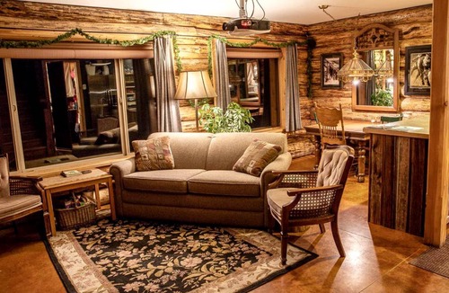 Livingston House | House ∙ 1 bedroom ∙ 4 guests