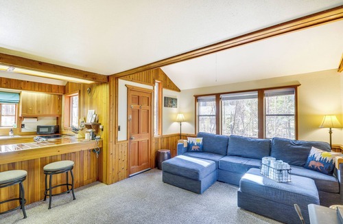 Whitefish Cottage | Hungry Horse Cabin w/Gas Grill, Near Glacier!