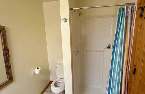 Sheridan Apartment | Hunter’s Haven studio apartment in Sheridan