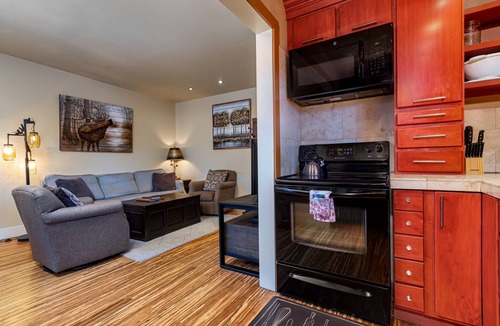 Whitefish Condo | Immaculate Downtown Whitefish 2 Bed/1 Bath