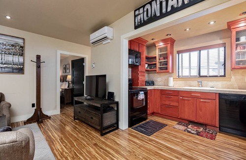 Whitefish Condo | Immaculate Downtown Whitefish 2 Bed/1 Bath