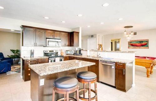 South Scottsdale House | Immaculate Home Near Old Town Scottsdale and Asu!