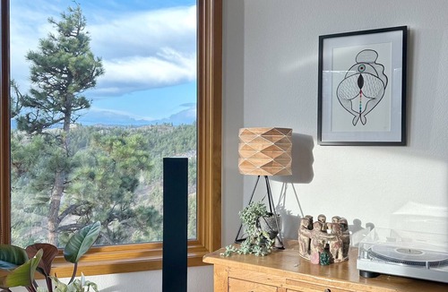 Boulder House | Ix'Calinda, Stunning Mountain Luxury Gateway, 15 mins to town.