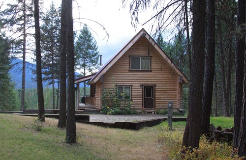 Alberton Cabin | Jay and Jill's River Cabin (on the Clarkfork near Missoula)