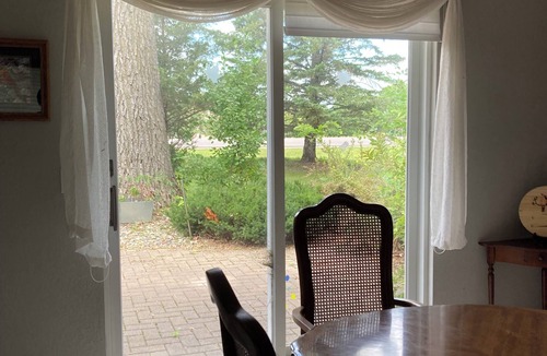 Litchfield House | John & Anne`s Place LLC