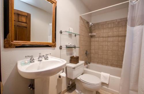 Whitefish Resort | Kandahar Lodge at Whitefish Mountain Resort
