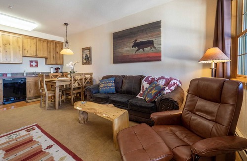 Granby Condo | Kicking Horse Ski In/Out 2 bedroom condo in Granby Ranch with Hot Tub - Sleeps 6