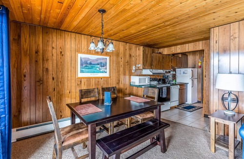 Whitefish Condo | Lakefront condo near ski resort with pool, hot tub & nearby beach