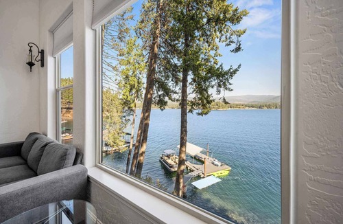 Hayden Lake House | Lakefront Hayden Lake Home with Private Dock for Family Getaways