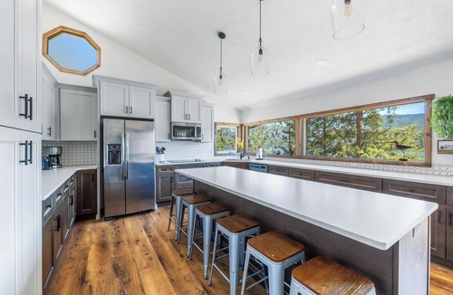 Hayden Lake House | Lakefront Retreat with Private Dock, Jump Tower & Kayaks
