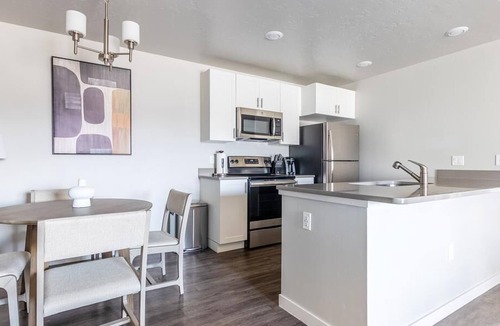 Boise Bench Apartment | Landing at Encore Skyline Apartments - 2 Bedrooms in Boise Bench