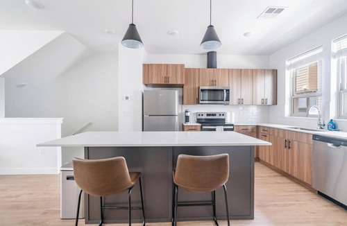 Billings Apartment | Landing | Beautiful 2BD, Gym, Clubhouse