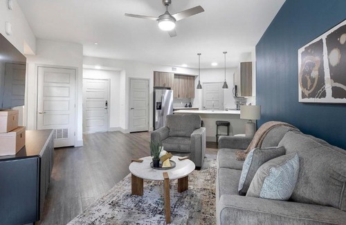 Camelback East Apartment | Landing Stylish 1BD Gym Clubhouse
