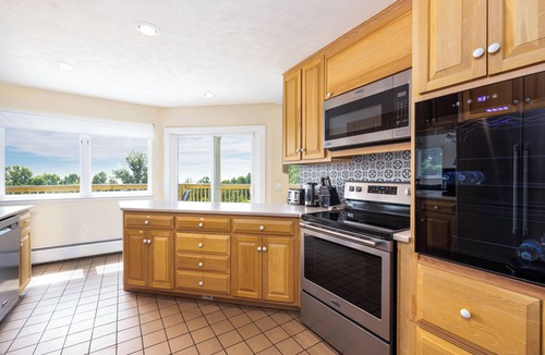 Dan River House | Large Groups Welcome/Sleep 16/Hot Tub/Theater/Summer special
