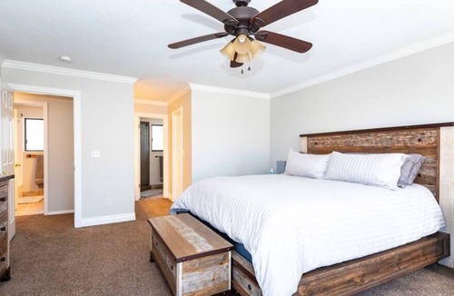 Eden Cabin | Large Nordic Valley Home w/ Private Hot Tub