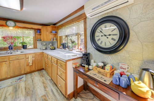 Libby House | Libby Home w/Mountain Views: Gazebo & Fire Pit!