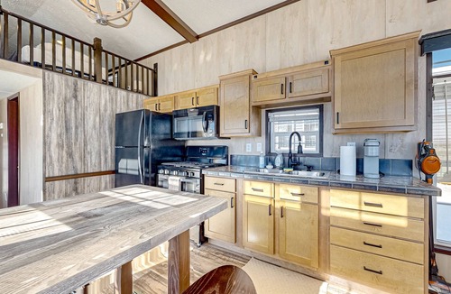 Park County Cottage | Light-filled cabin on 1,800-acre working ranch with animals, mountains & games