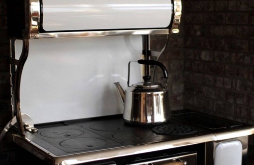 Polebridge Cabin | Lodge ∙ 1 bedroom ∙ 2 guests