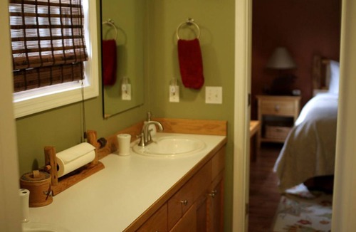 Polebridge Cabin | Lodge ∙ 1 bedroom ∙ 2 guests