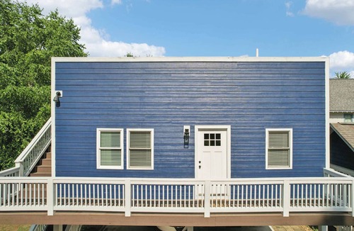 Biddleville Apartment | Loft Haven Rooftop Terrace