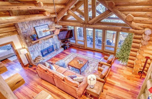 Pagosa Springs House | Log home in Pagosa springs with spectacular views!