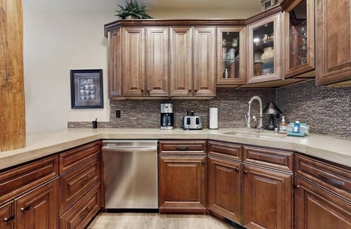 Ketchum House | Lovely dog-friendly home w/full kitchen - close to skiing & downtown Ketchum