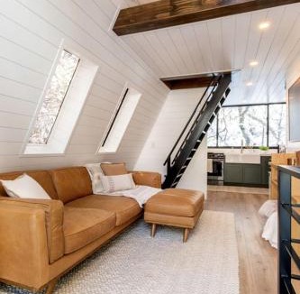 Sundance House | Lovely Secluded A-frame with Hot-tub in Sundance, Utah