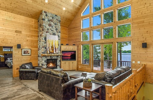 Nisswa Cabin | Luxurious Expansive Cabin Escape on Gull Lake!