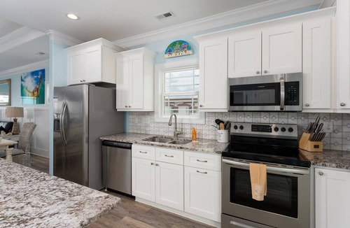 North Topsail Beach House | Luxurious Oceanfront B home w/pool, elevator, 6BR, steps to the sand and surf