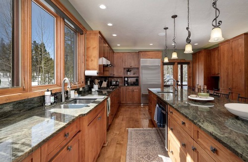 Granby Cabin | Luxury Mountain Cabin Nestled in the Enchanting Pines of Fraser, Colorado