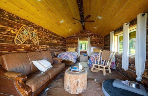 Paonia House | Macy's Muse Log Cabin