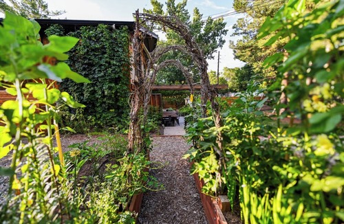 Barths House | Midcentury Gem in Wheat Ridge with Fire Pit and Wood-Fired Oven