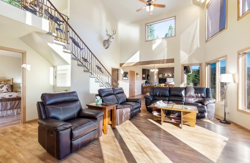 Huson House | Missoula Private Riverfront