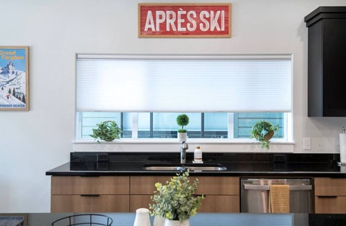 Driggs Villa | Modern 2-BR Townhome w/Garage, AC & Workspace