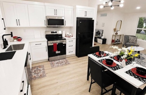 Sandy Apartment | Modern 2BR Duplex Near Alta Ski & Salt Lake City
