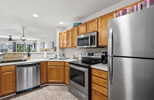 Harwood Lane Condo | Modern 2BR Getaway - Whitewater Center + Roku TVs