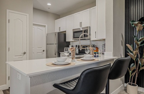 McDowell Mountain Apartments Apartment | Modern 2BR Retreat Pool Gym Free Parking