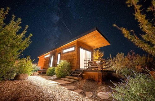 Escalante House | Modern Tiny Home Near Escalante Monument View