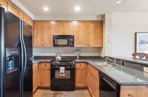 Whitefish Condo | Morning Eagle 209 - Slopeside condo in Whitefish Mountain Resort Village!